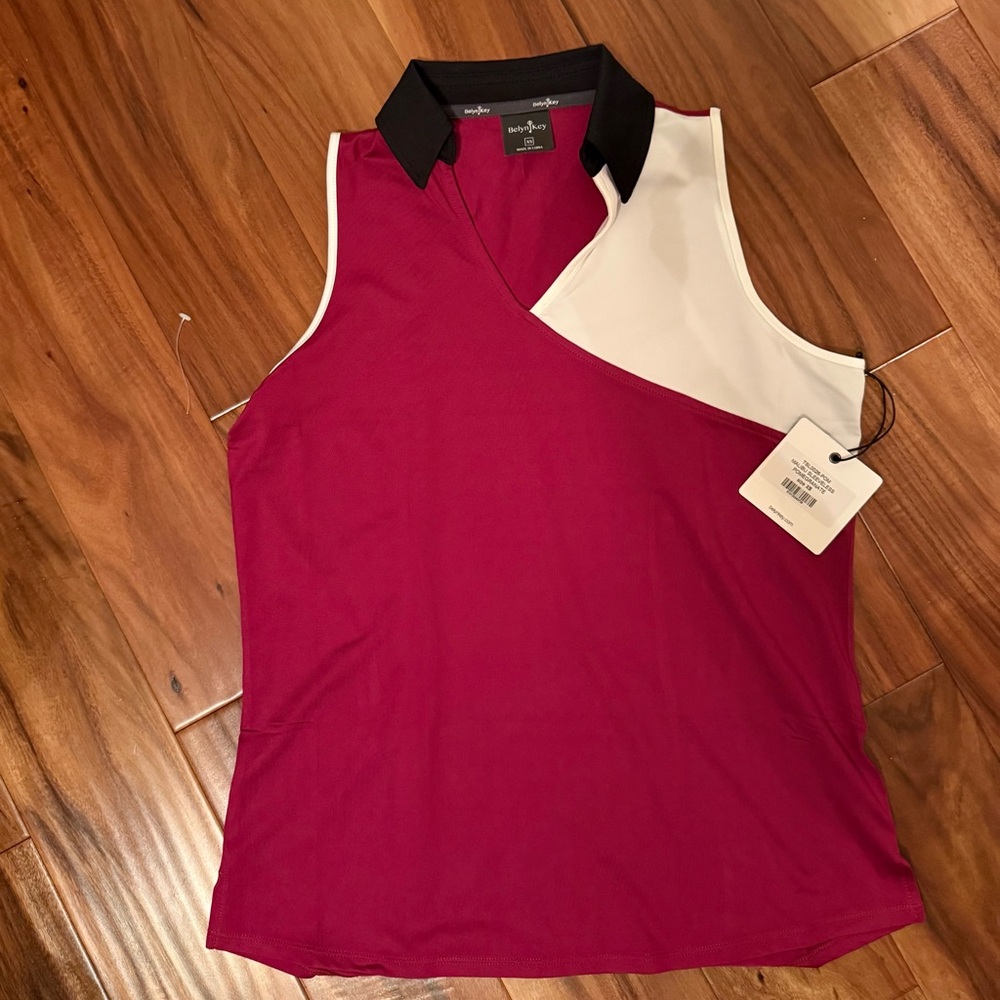 Belyn Key Magenta and White Short Sleeve Top